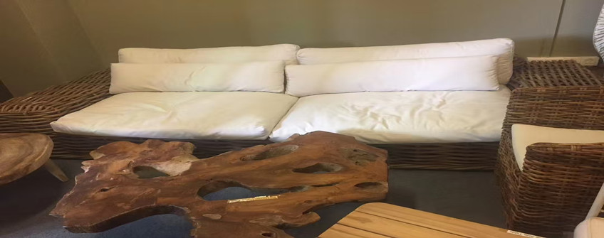 印尼家具进口昭通3天直达工厂？银娱优越会有限公司清关0延误+0破损规划，163家企业共同见证！